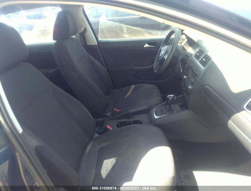 3VW2K7AJ9BM040836