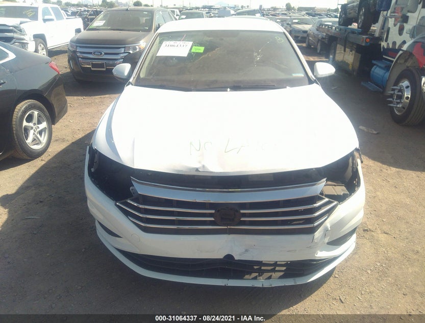 3VWC57BU7LM082427