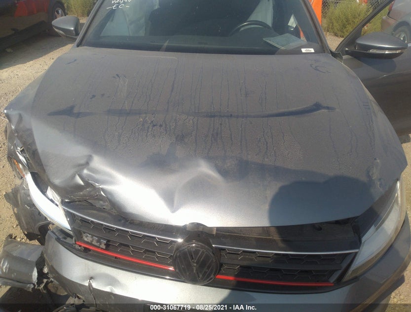 3VW4T7AJ1HM401796