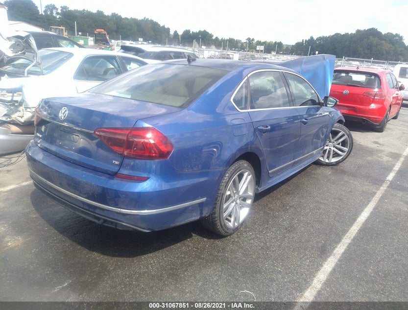 1VWDT7A30HC046137
