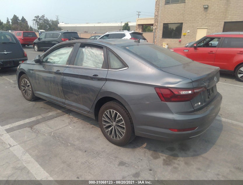 3VWC57BU2LM084327