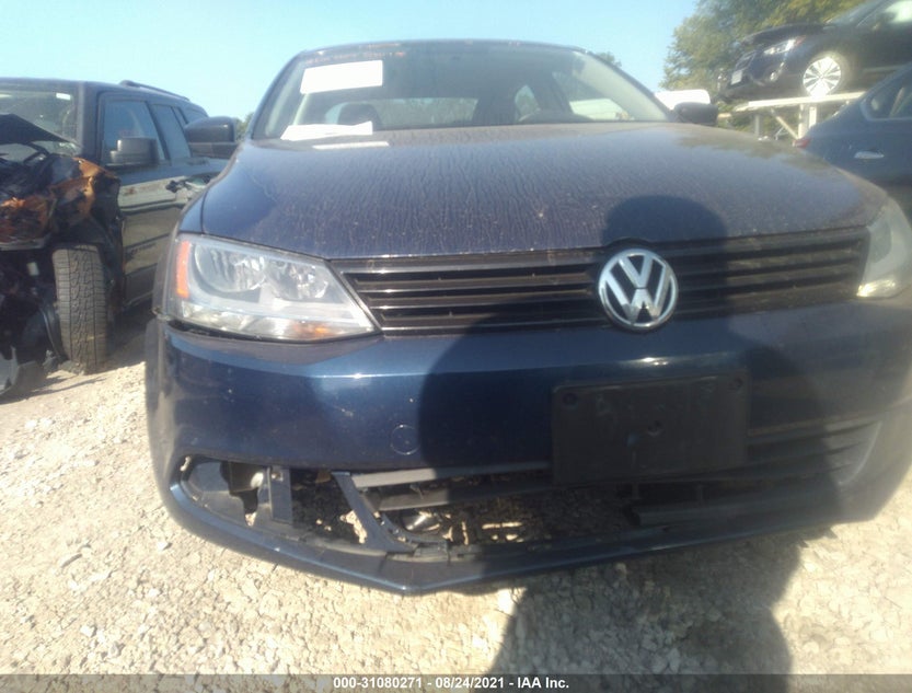 3VW2K7AJ8BM333143