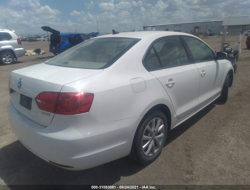 3VWDX7AJ6BM347133