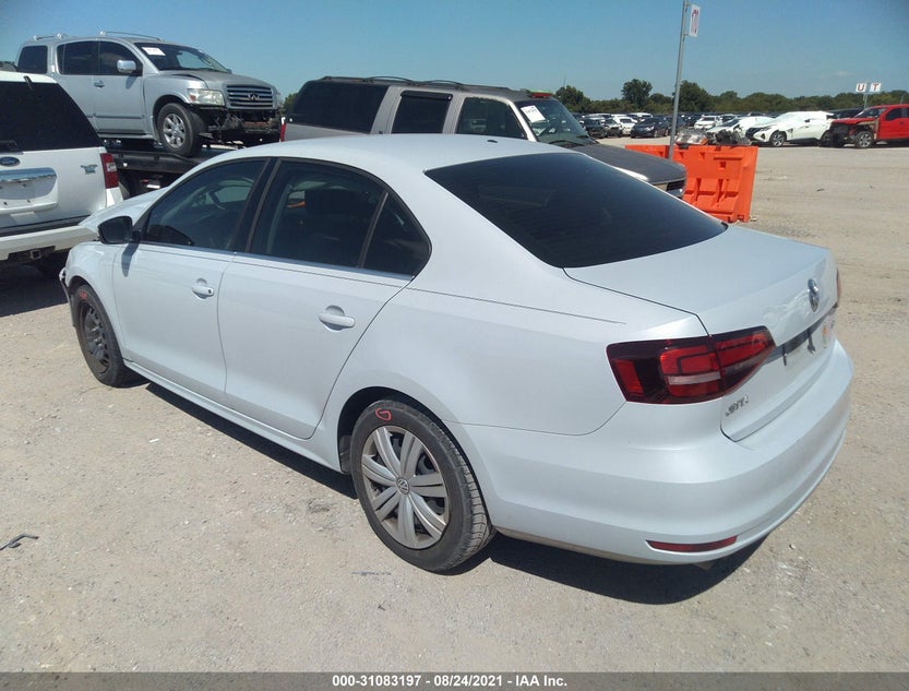 3VW2B7AJ0HM330729
