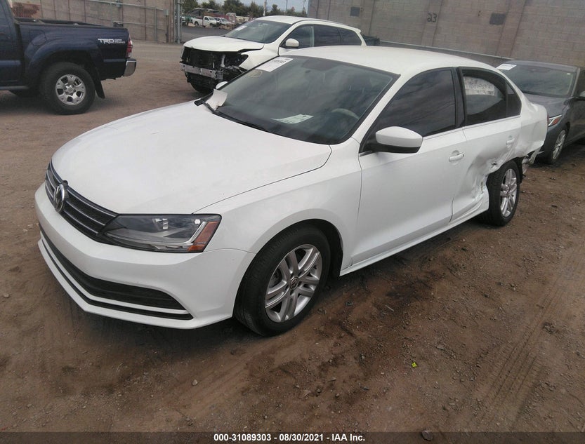 3VW2B7AJ5HM210084