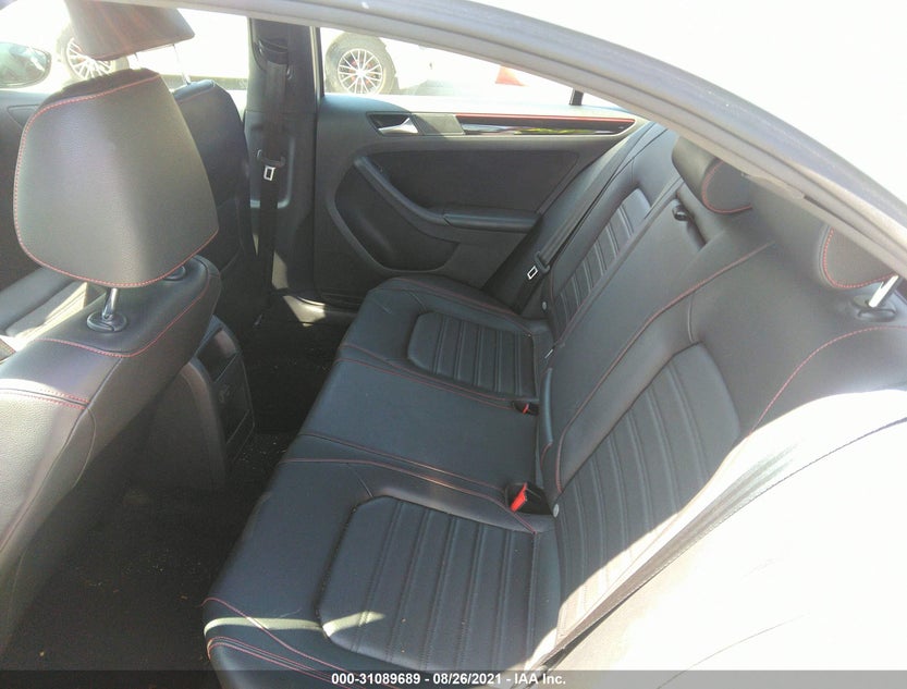 3VW4T7AJ6HM318672