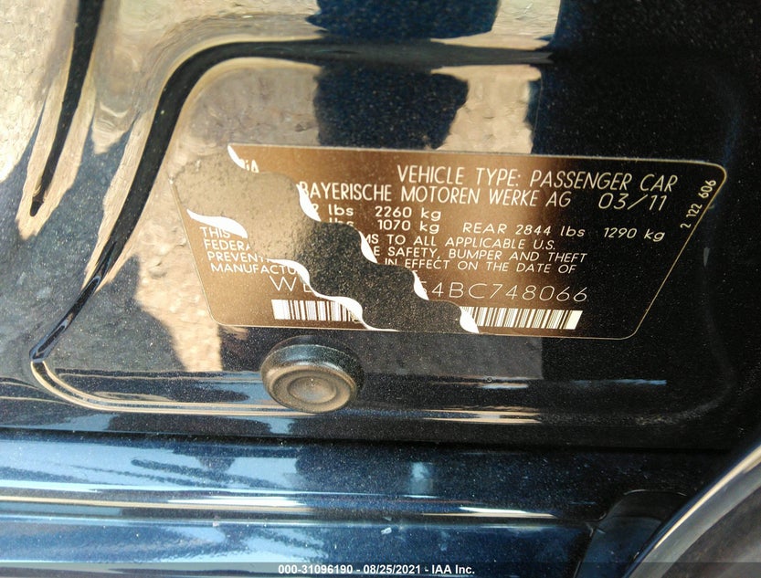 WBAFR1C54BC748066