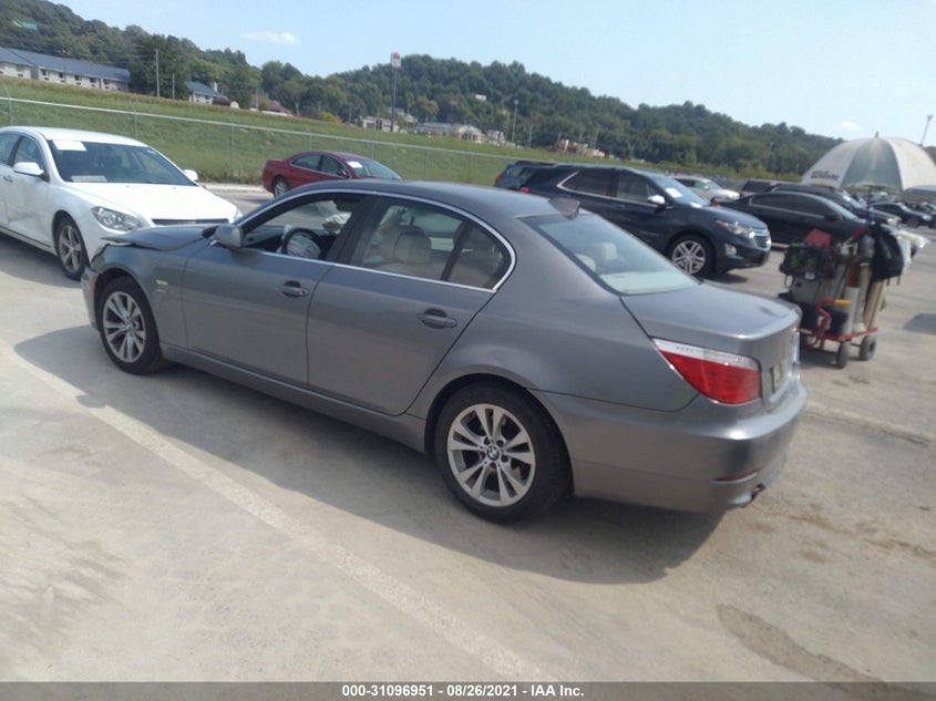 WBANV93579C136329 2009 BMW 5ER photo no. 3