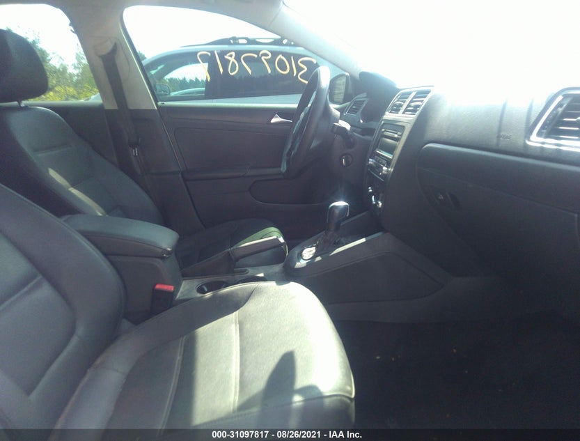 3VWDP7AJ4CM049455