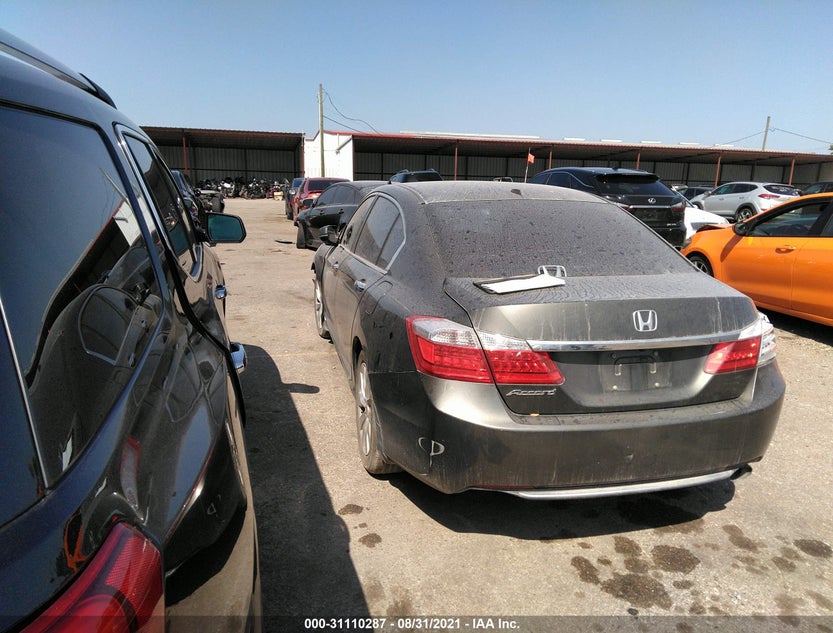 1HGCR2F85EA218742