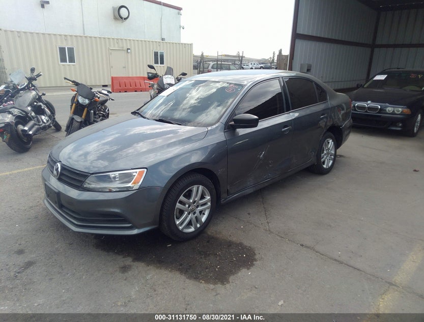 3VW2K7AJ7FM227823