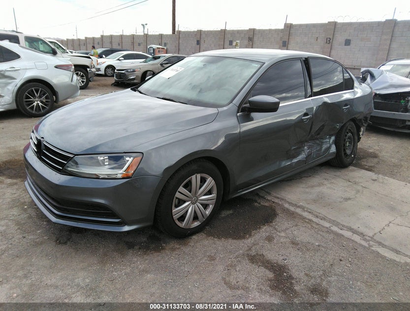 3VW2B7AJ8HM412143