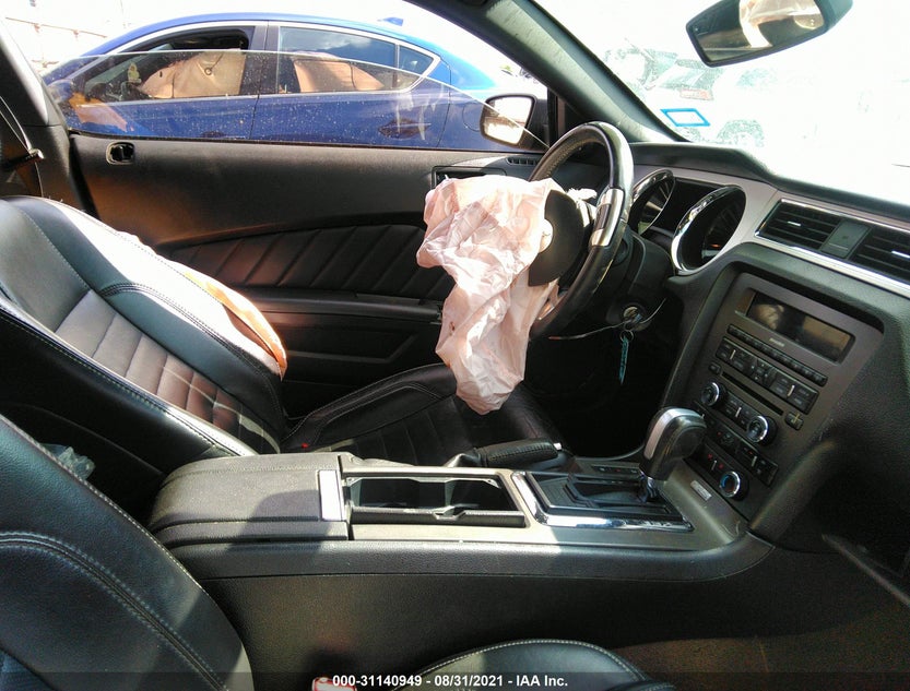 1ZVBP8CF2E5200713