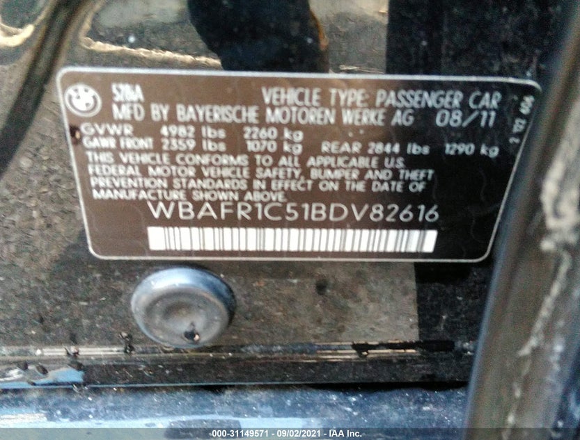 WBAFR1C51BDV82616