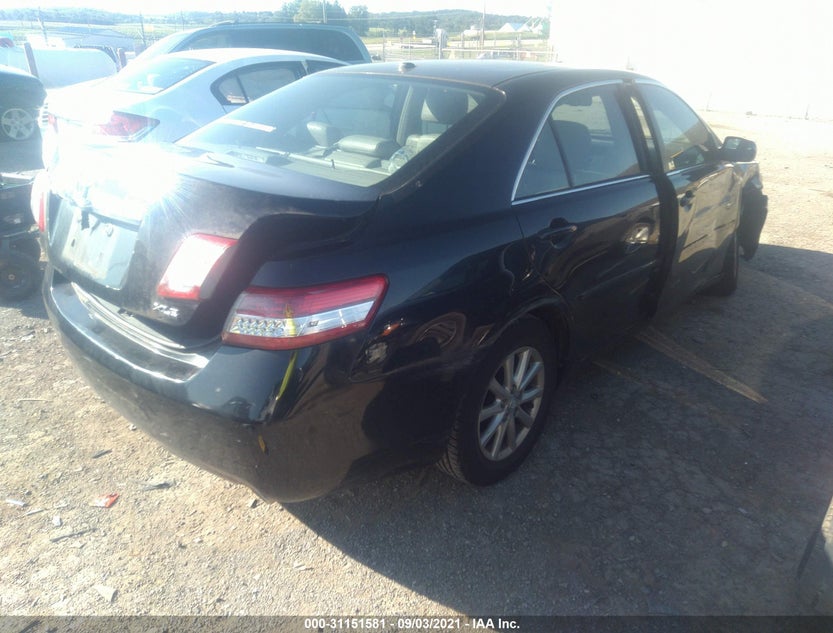 4T1BK3EK9AU114406