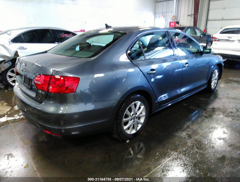 3VWDX7AJ4CM458636