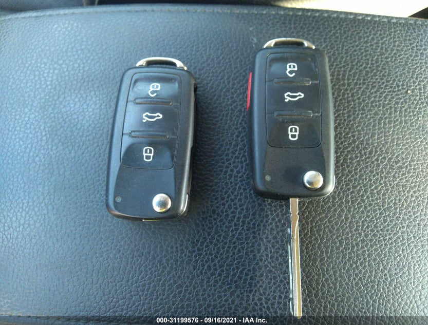 3VWLL7AJ6EM390642