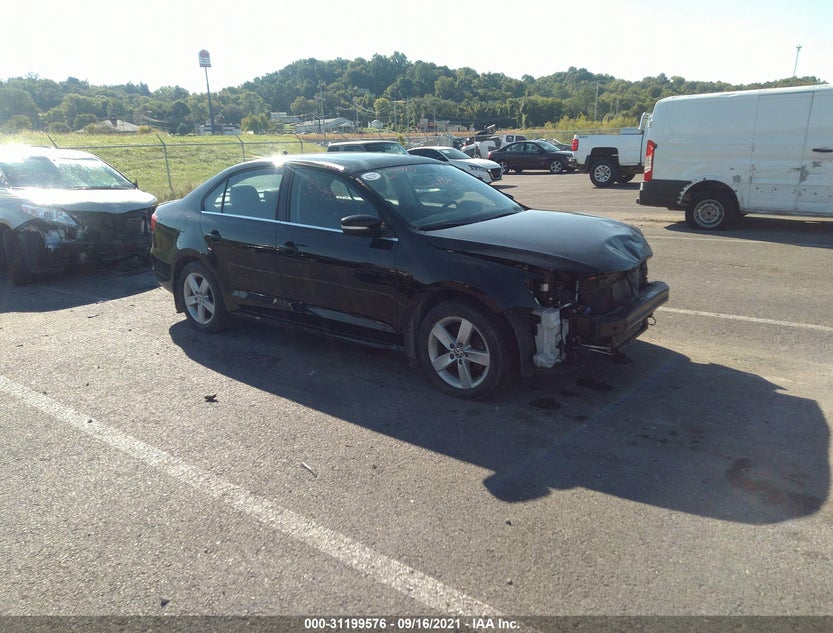 3VWLL7AJ6EM390642