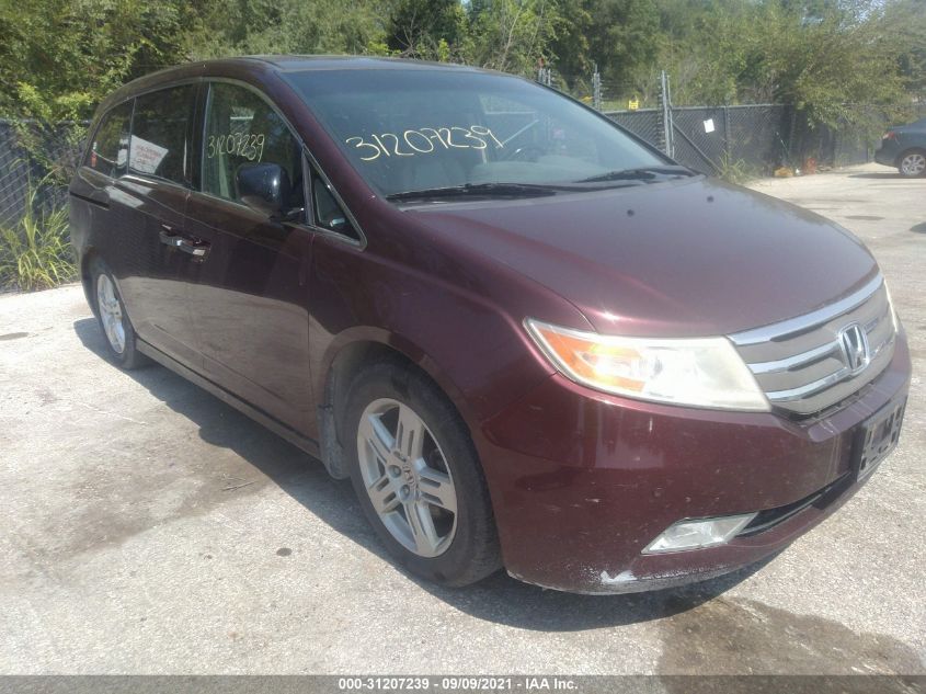 2013 Honda Odyssey Touring/Touring Elite VIN: 5FNRL5H98DB010913 Lot: 40799638