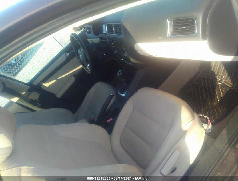 3VWDX7AJ6BM317646