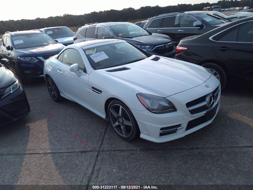 VIN WDDPK4HA5FF104699 2015 Mercedes-Benz SLK-Class,... no.1