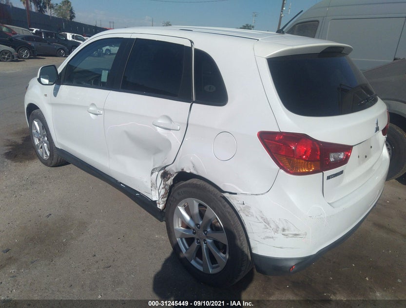 4A4AP3AUXEE012565