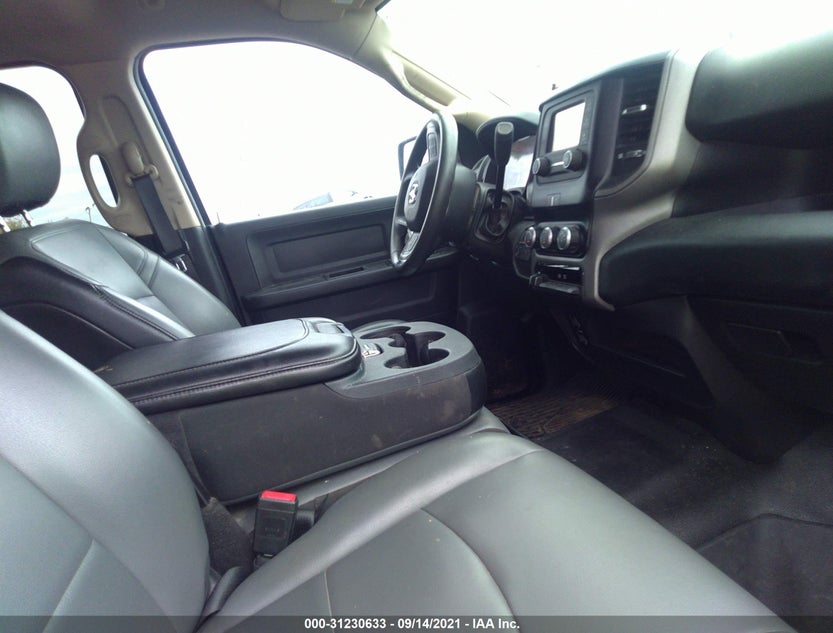 3C6UR5CL1KG621294