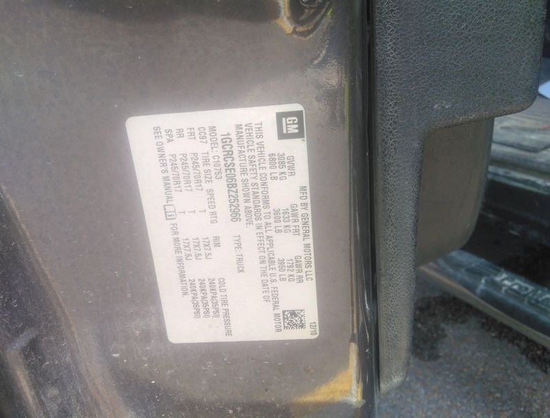 1GCRCSE06BZ252966