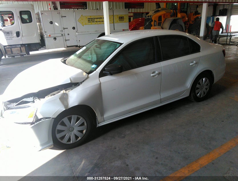 3VW267AJ5GM285600