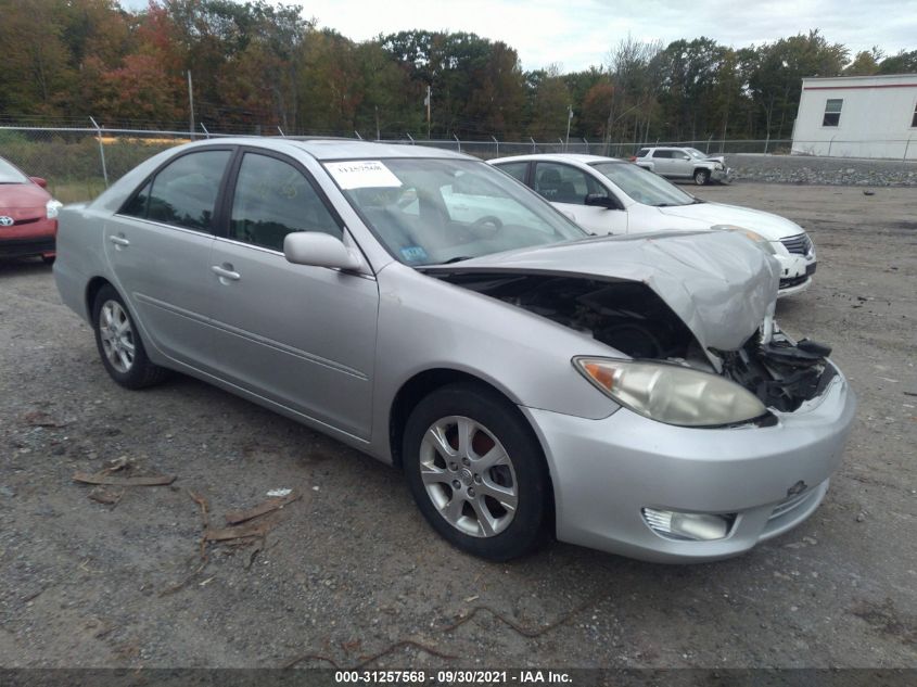 4T1BF32K75U098687 2005 Toyota Camry Xle V6