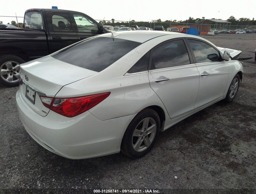5NPEC4AC1BH258157