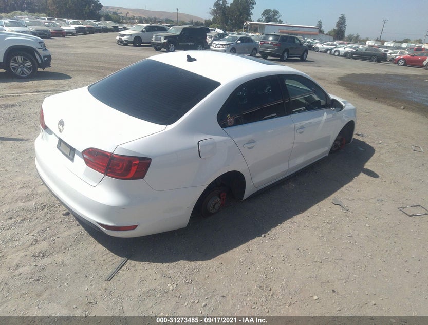 3VW4A7AJ4CM397614
