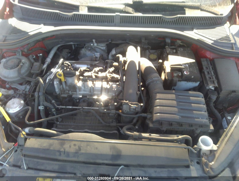 3VWCB7BU1KM200978