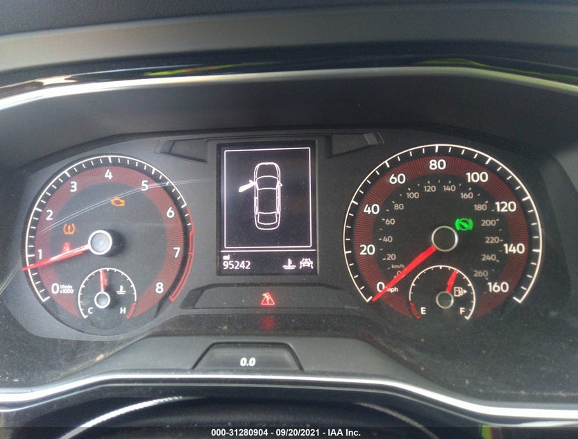 3VWCB7BU1KM200978