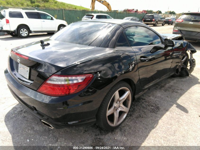 VIN WDDPK4HA3DF074034 2013 Mercedes-Benz SLK-Class,... no.4