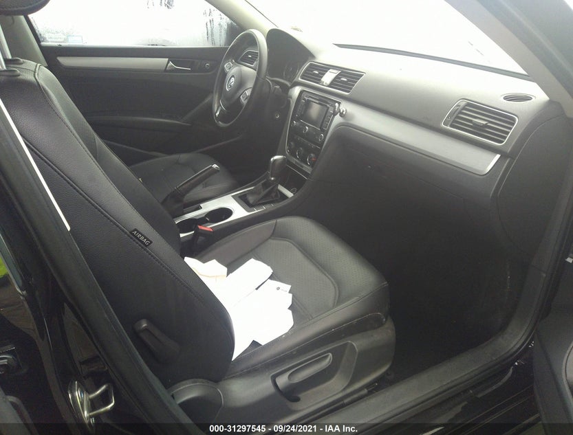 1VWBN7A38DC076076