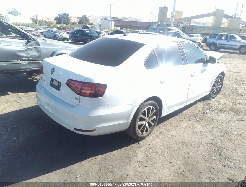 3VWDB7AJ7HM294515
