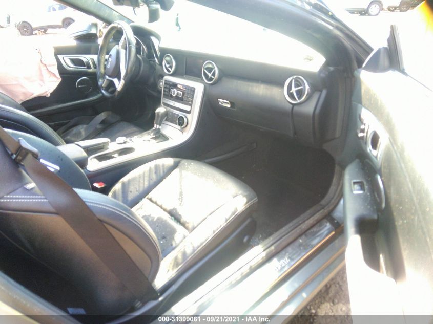 VIN WDDPK4HA8DF058797 2013 Mercedes-Benz SLK-Class,... no.5