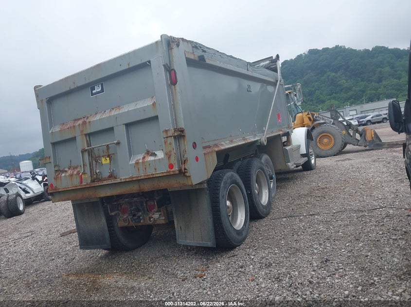 2018 OTHER PETERBILT 365 TRUCK N/A