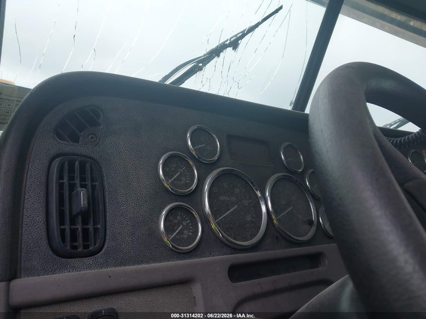 2018 OTHER PETERBILT 365 TRUCK N/A
