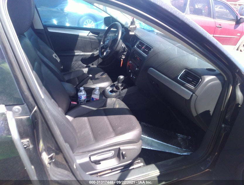 3VWDP7AJ7DM283705