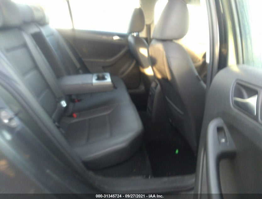 3VWDX7AJ2BM337019