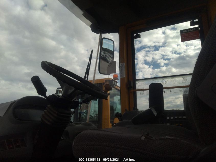 2005 Volvo L90E VIN: L90EV67397 Lot: 31365183