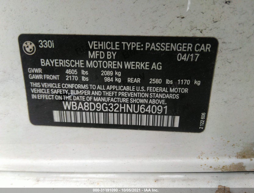 WBA8D9G32HNU64091