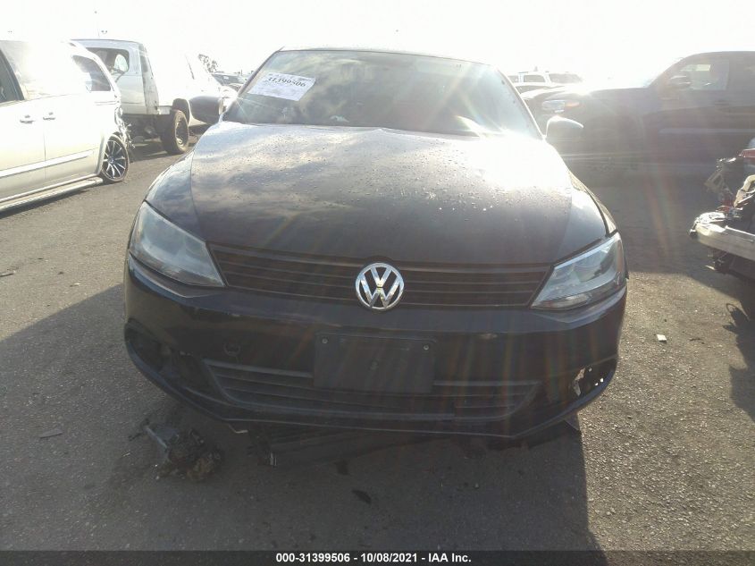 2014 Volkswagen Jetta 2.0L S VIN: 3VW2K7AJ0EM373737 Lot: 31399506