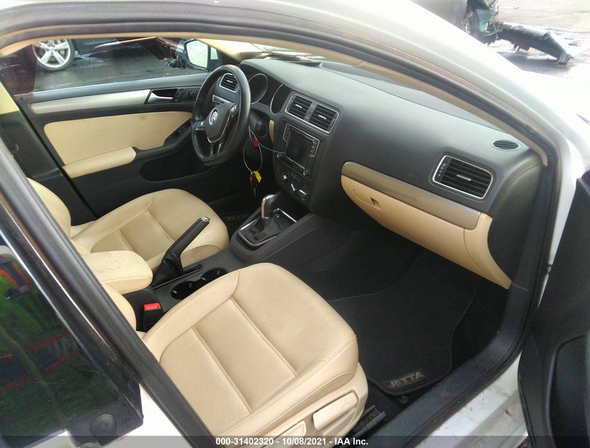 3VWDB7AJXHM301652