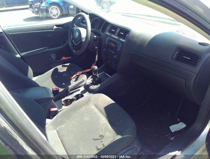 3VW167AJ0GM278324
