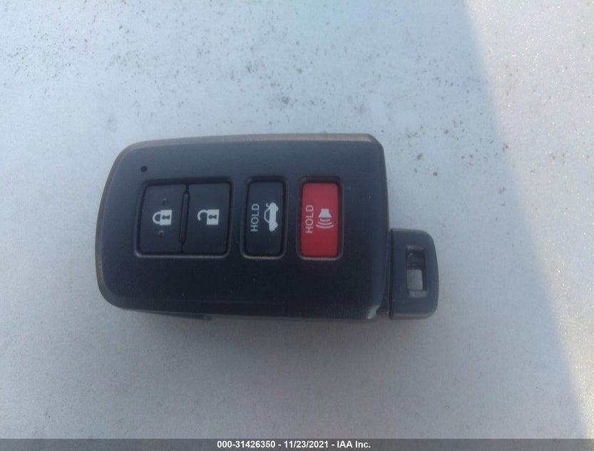 4T1BK1EB5EU132251