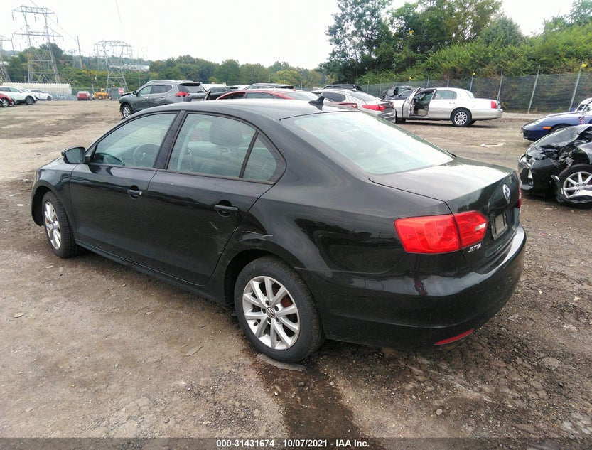 3VWDP7AJ8CM303054