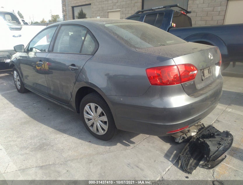 3VW2K7AJ8EM445025